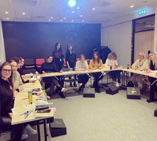 79545051 2429471113842473 5760330654730420224 o